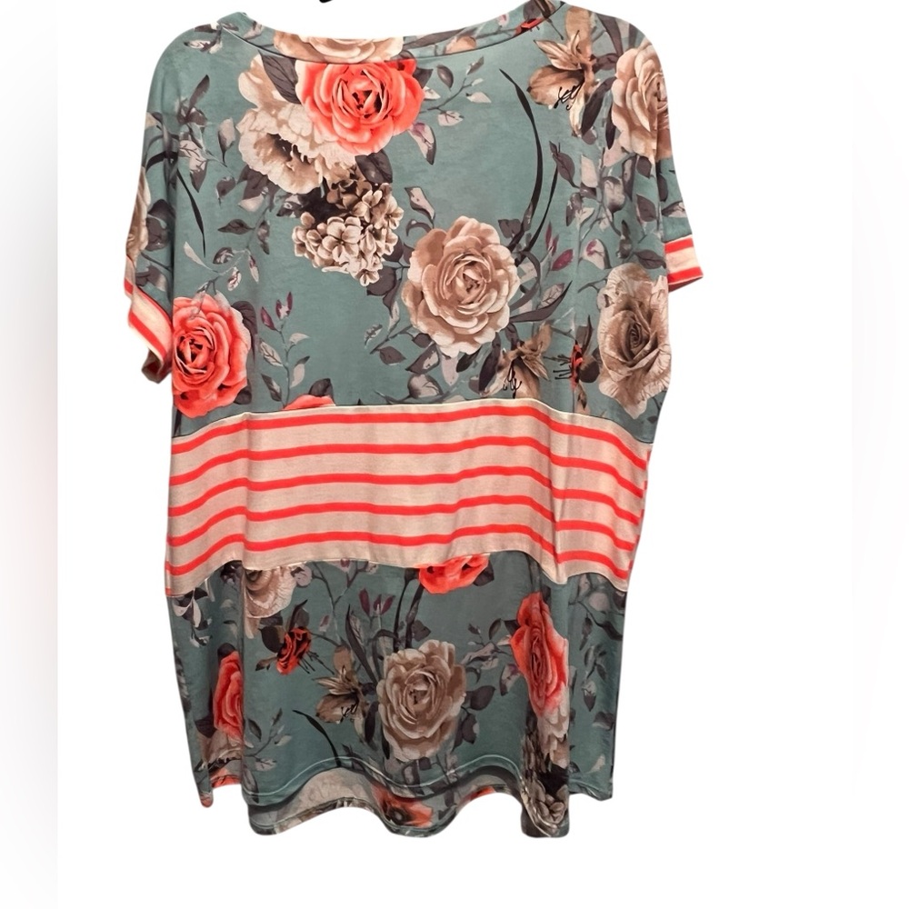 Sew In Love Woman’s Floral Stripe Short Sleeve Top - Teal and Orange | Size XL - Picture 3 of 6
